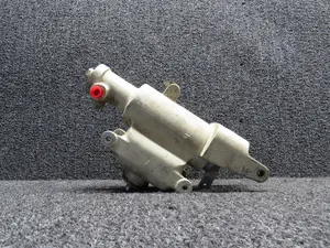 204-076-036-5 Bell Helicopter Hydraulic Master Cylinder Brake Assy (Less Handle)